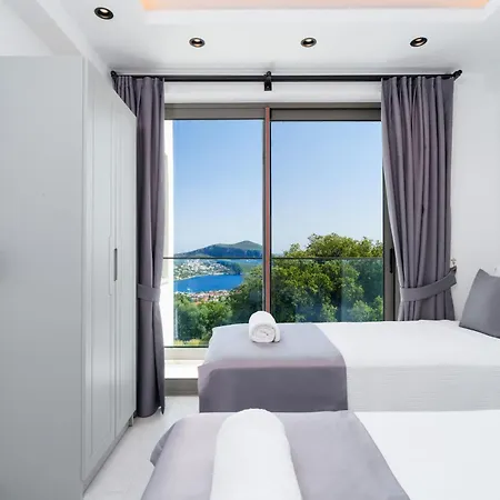 Laren Duo Villa Kas