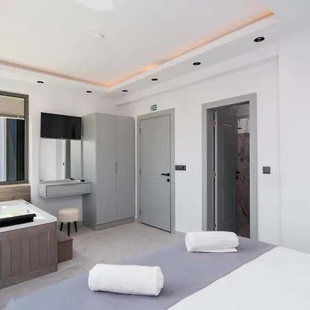 Laren Duo Villa *